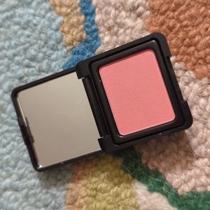 NWOB Japonesque Velvet Touch Blush 03